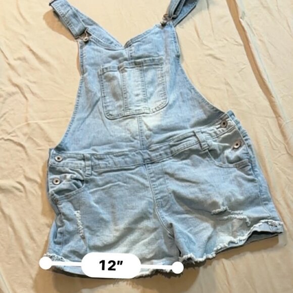 Wallflower Brand Faded Denim Overall Shorts - SIZE XL - Picture 13 of 15